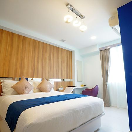 five\u002F6 Hotel Splendour Singapour Extérieur photo